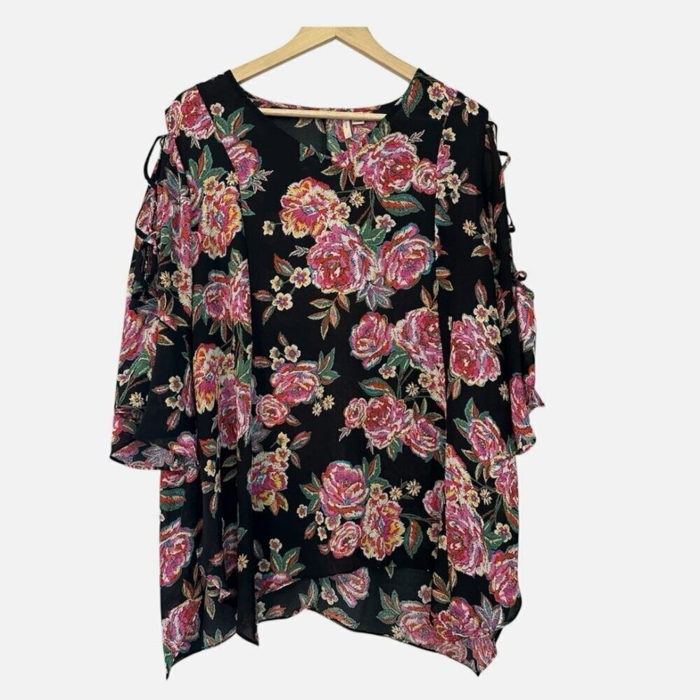 Womens 18/20W Black Floral Crisscross Bell 3/4 Sleeve Soft V-Neck Casual Blouse